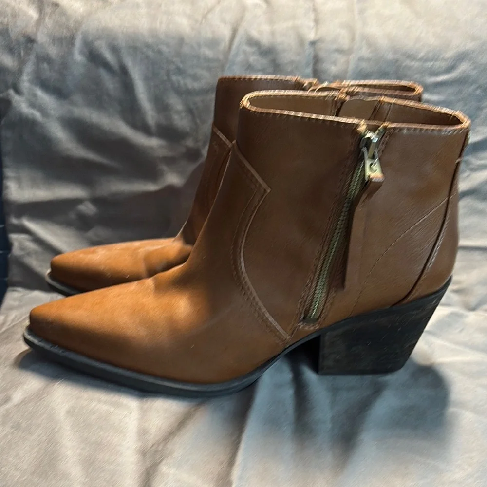 Brown Leather Ankle Boots - Picture 2 of 4